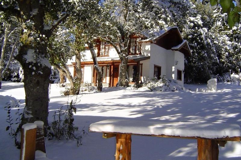 Cabanas & Aparts Lancuyen, Villa De Montana Villa La Angostura Bilik gambar